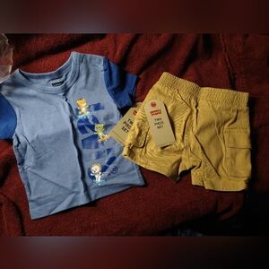 12mo Levi's Blue and Yellow Tshirt Tee Cargo Shorts Two Piece Set